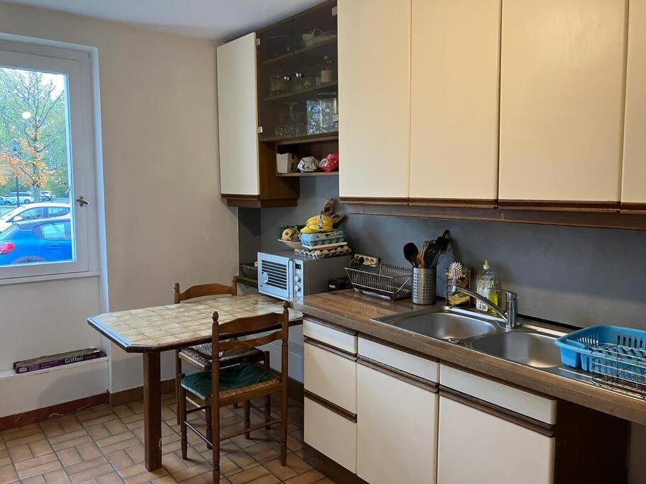 Maison De Ville 102M2 3 Chambres 몽티그니레브레통노 외부 사진