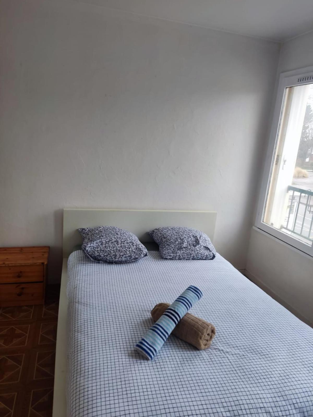 Maison De Ville 102M2 3 Chambres 몽티그니레브레통노 외부 사진