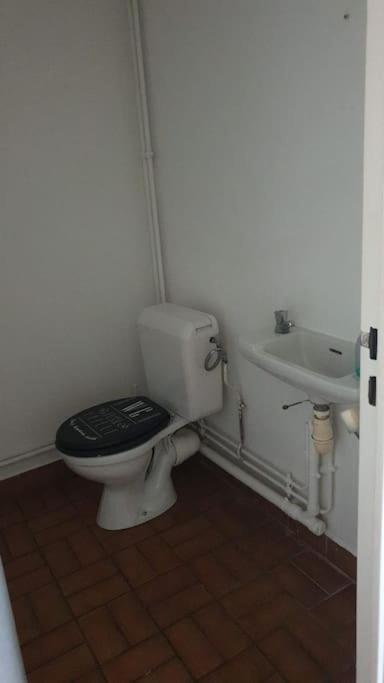 Maison De Ville 102M2 3 Chambres 몽티그니레브레통노 외부 사진